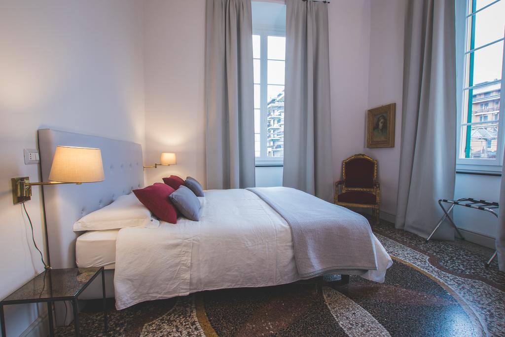 3 Rooms Guest House Chiavari Ngoại thất bức ảnh
